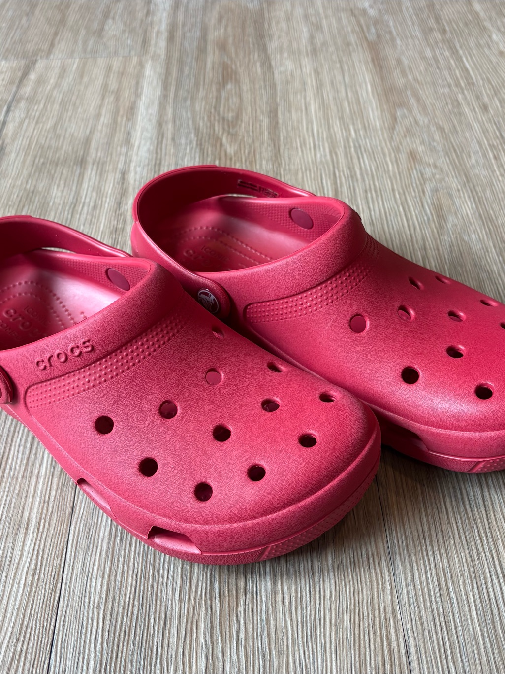 Iconic Crocs Comfort Pink Shoes Unisex M7/W9
